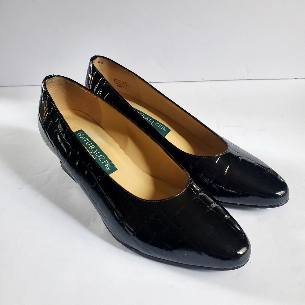 Naturalizer Black Croc Print Pump Size 7.5 Wide